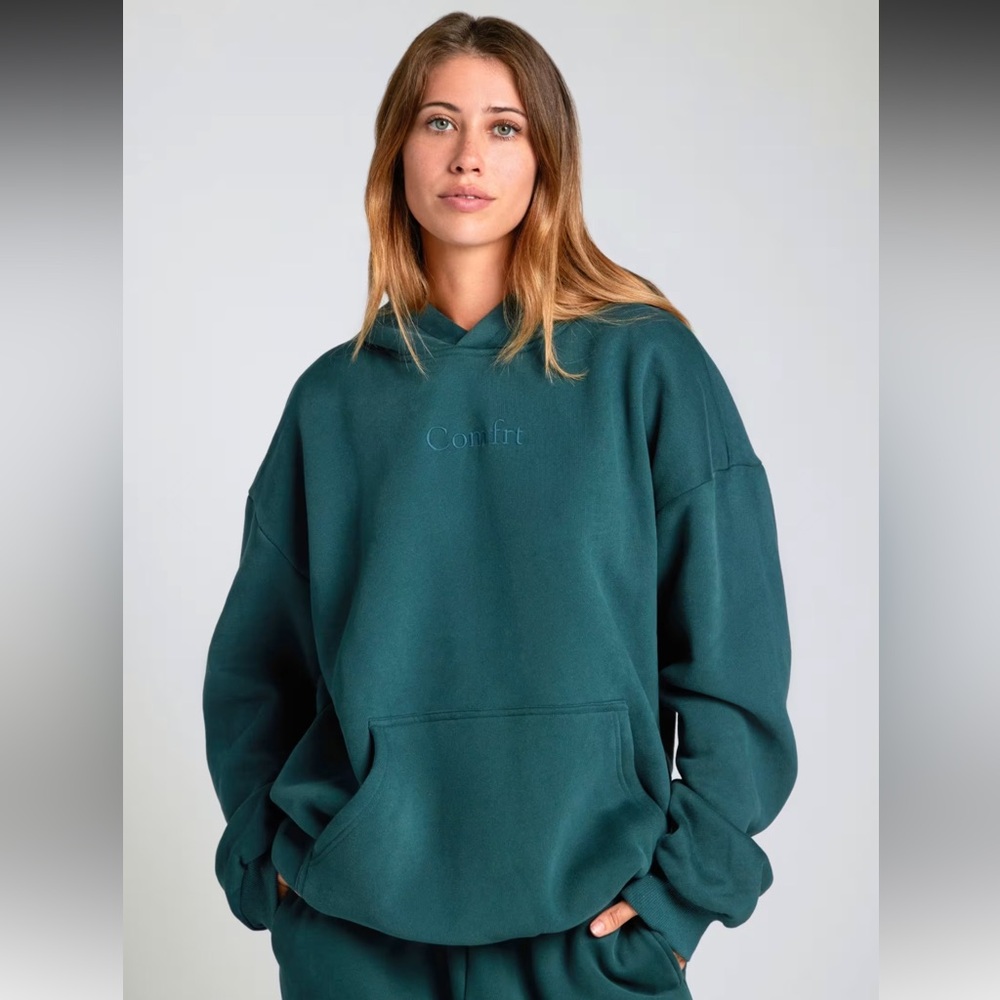 Comfrt Signature Hoodie